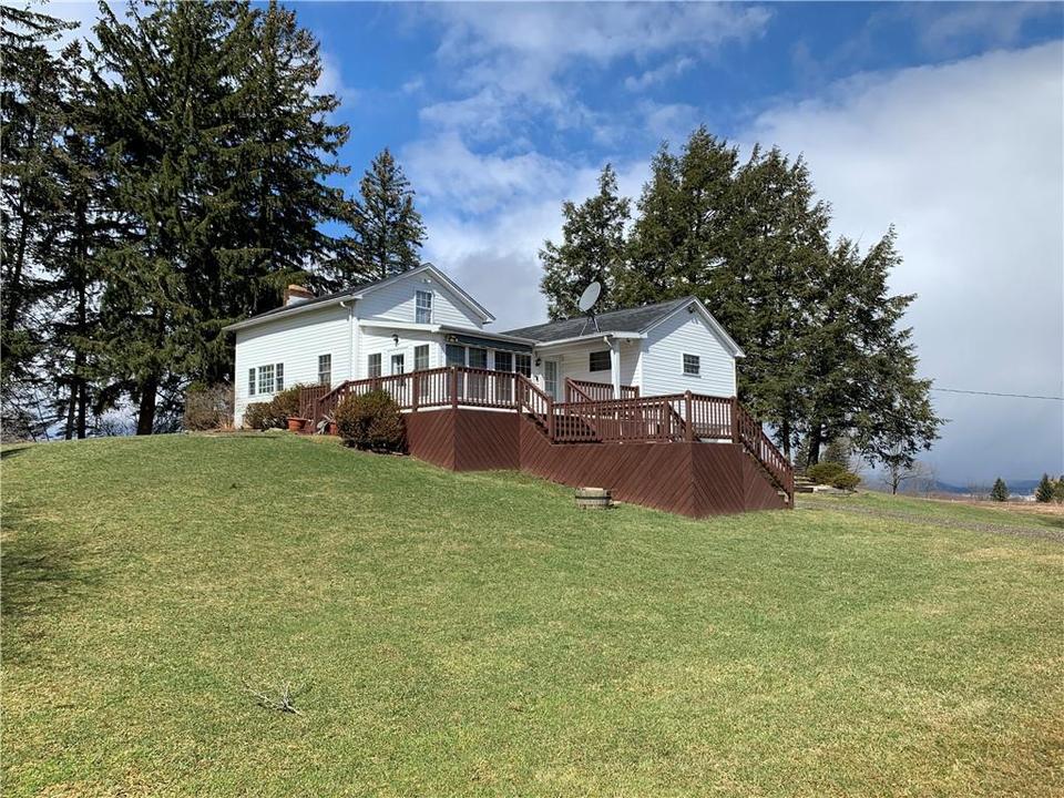 1133 Picidilli Hill Rd, Corry, PA 16407 23 Photos MLS 162484 Movoto