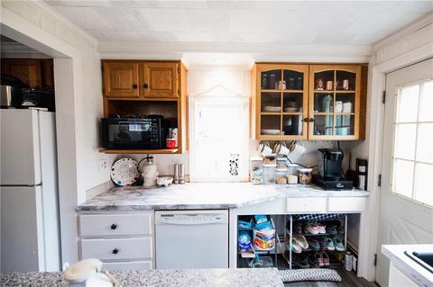 916 E 6th Ext St, Corry, PA 16407 photo 9