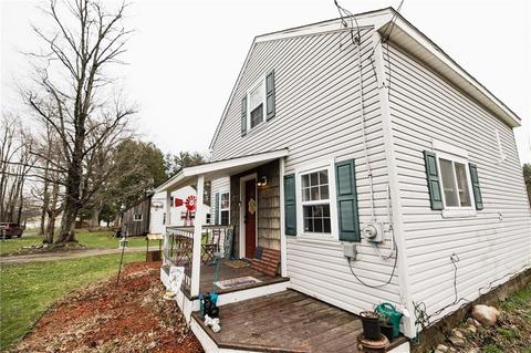 916 E 6th Ext St, Corry, PA 16407 photo 4