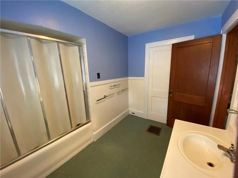311 Wright St, Corry, PA 16407 photo 14