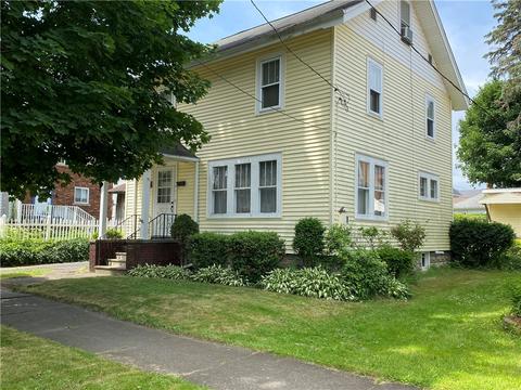311 Wright St, Corry, PA 16407 photo 2