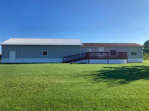 3439 Beaver St, Springboro, PA 16435