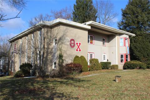 388 N Main St, Meadville, PA 16335