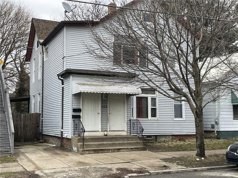 421 Cascade St, Erie, PA 16507