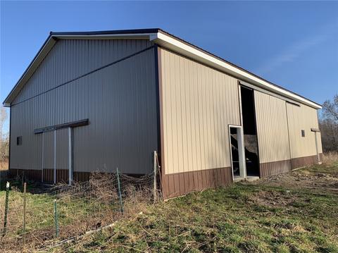 18544 Wright Rd, Centerville, PA 16404 photo 6
