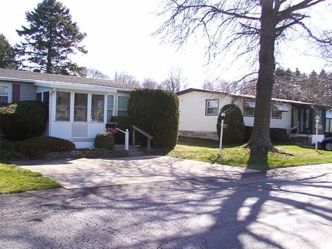 2719 Echo Ln, Erie, PA 16506