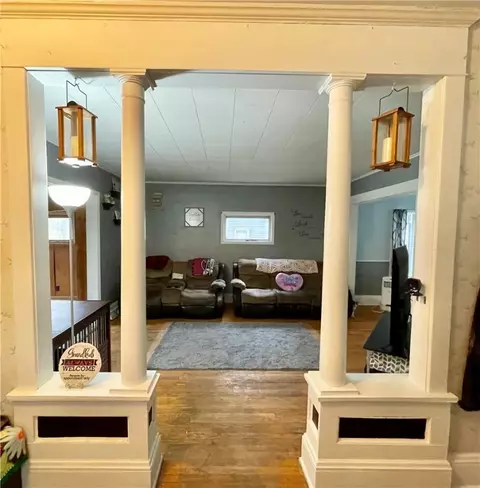 743 E Main St, Corry, PA 16407 photo 3