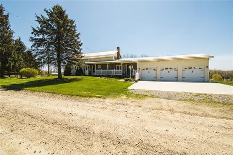 35835 Jones Rd, Centerville, PA 16404
