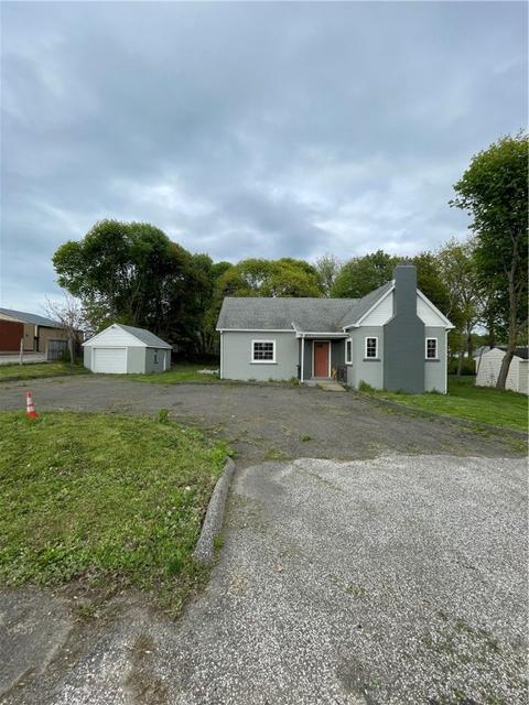 1315 Powell Ave, Erie, PA 16505
