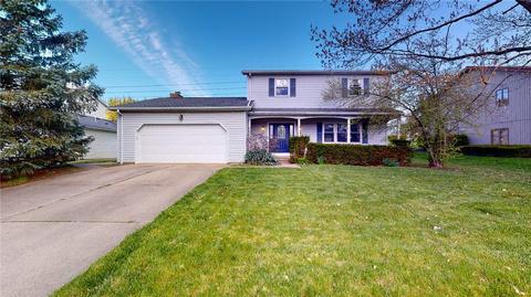 4836 King Arthur Dr, Erie, PA 16506