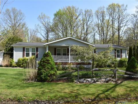 1958 Linda Ave, Linesville, PA 16424