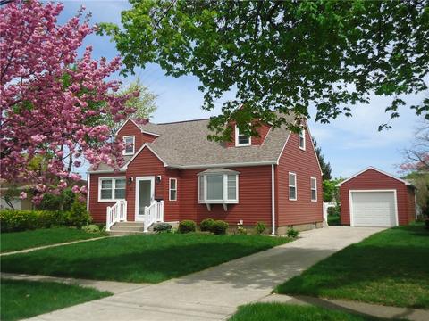 811 Shenley Dr, Erie, PA 16505