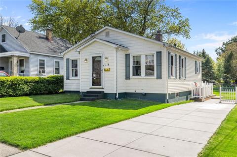 114 Chautauqua Blvd, Erie, PA 16511