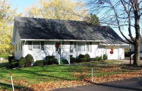 4030 Feidler Dr, Erie, PA 16506