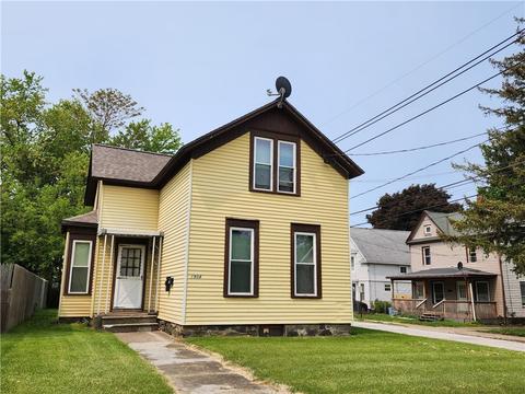 1904 Market St, Erie, PA 16510