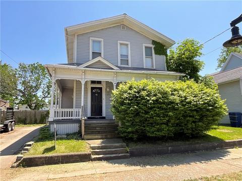 327 W 4th St, Erie, PA 16507