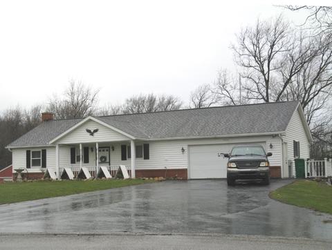 7770 Curtt Heights Dr, Harborcreek, PA 16421