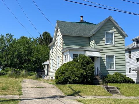 2016 Cascade St, Erie, PA 16502