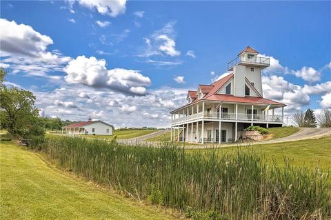 140 Seagull Ln, North East, PA 16428