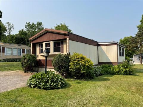 5321 Loomis St #111, North East, PA 16428