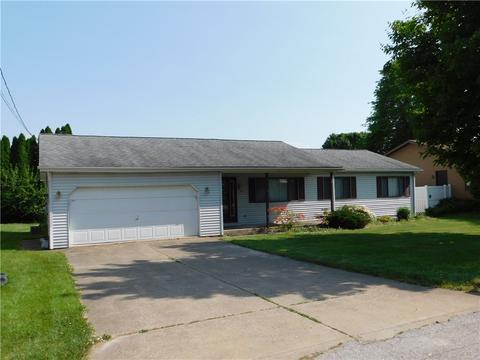 1169 Belleview Dr, Erie, PA 16504