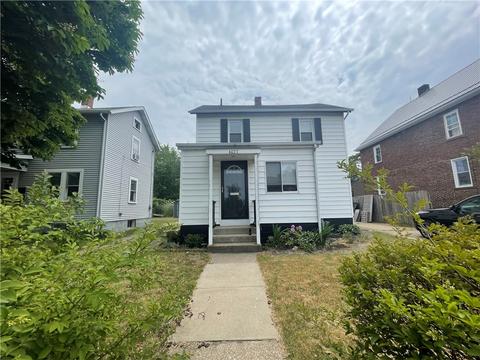 4027 Bell St, Erie, PA 16511
