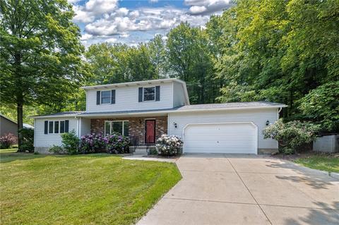 1711 E Grandview Blvd, Erie, PA 16510
