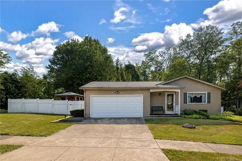 5836 Mill St, Erie, PA 16509