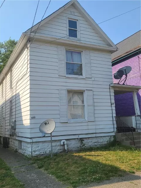 630 W 4th St, Erie, PA 16507