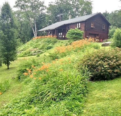 6820 Shoey Rd, Cochranton, PA 16314