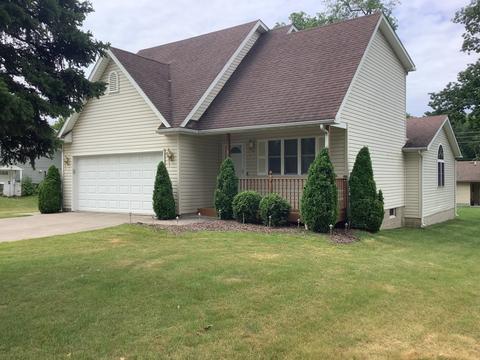 3650 Hampshire Rd, Erie, PA 16506