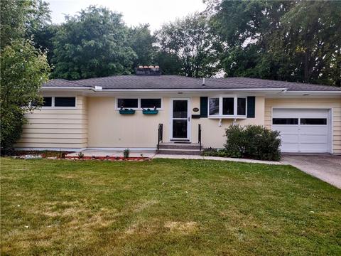 620 Crotty Dr, Erie, PA 16511