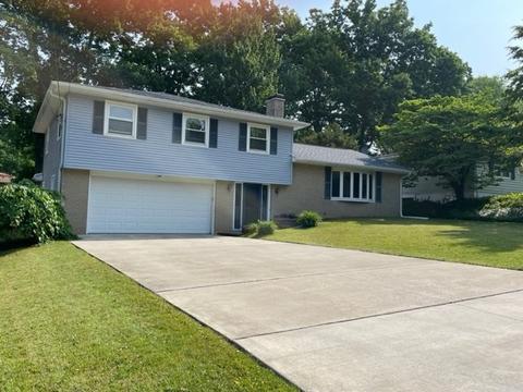 369 Jackson Park Dr, Meadville, PA 16335