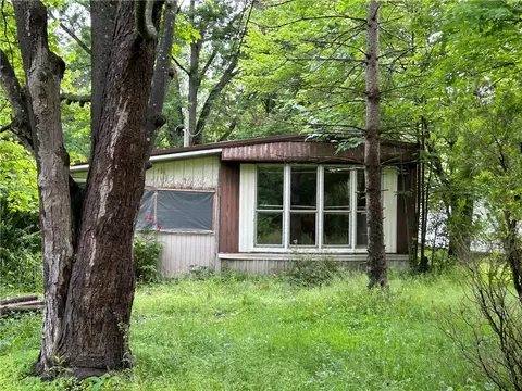 2242 Ross Ln, Espyville, PA 16424