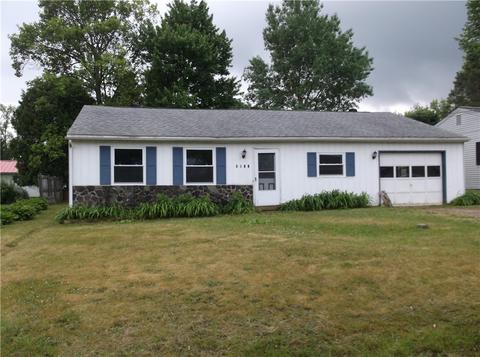 5461 Grandview Ave, Edinboro, PA 16412