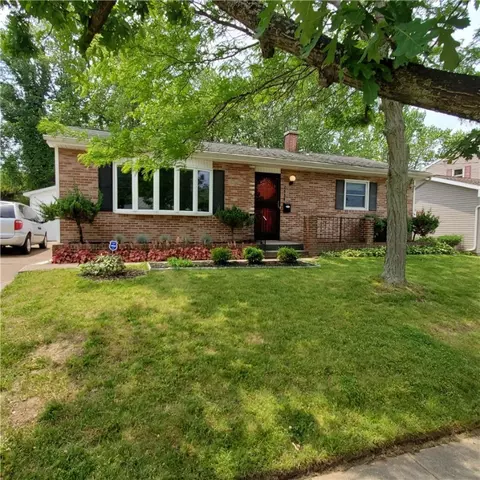 2834 Davison Ave, Erie, PA 16504