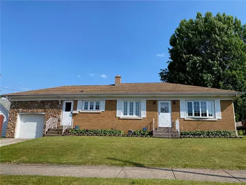 613 E 31st St, Erie, PA 16510