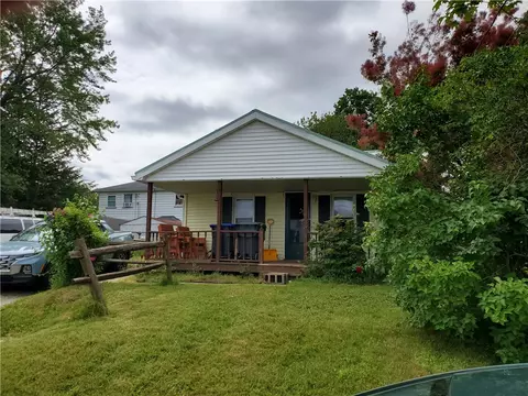 1209 Belleview Dr, Erie, PA 16504
