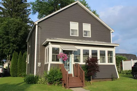 33 5th Ave, Union City, PA 16438