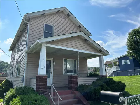 1615 Walnut St, Heidelberg, PA 15106