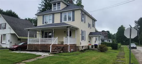 77 W High St, Union City, PA 16438