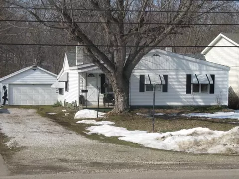 520 Glenridge Rd, Erie, PA 16509