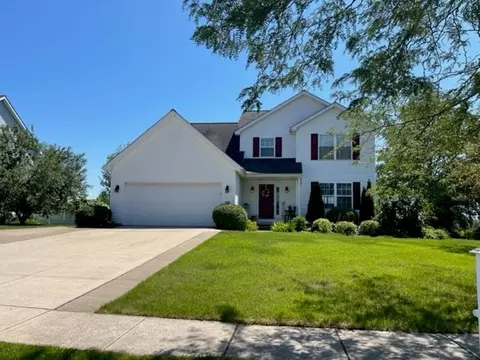 3001 Valley View Cir, Erie, PA 16509