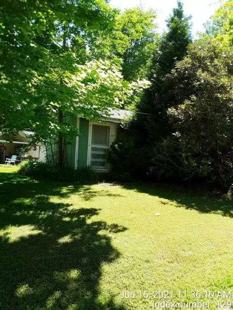 13478 Old Lake Rd, East Springfield, PA 16411