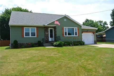 3745 Cumberland Rd, Erie, PA 16510