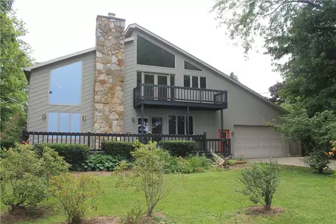 310 Prospect Dr, Girard, PA 16423