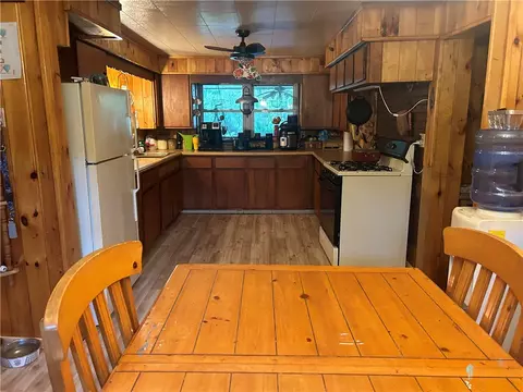 476 E Columbus Ave, Corry, PA 16407 photo 8