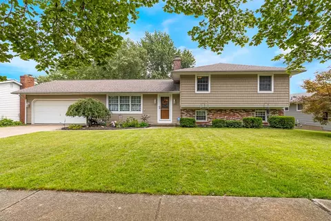 2067 Charleston Ave, Erie, PA 16509