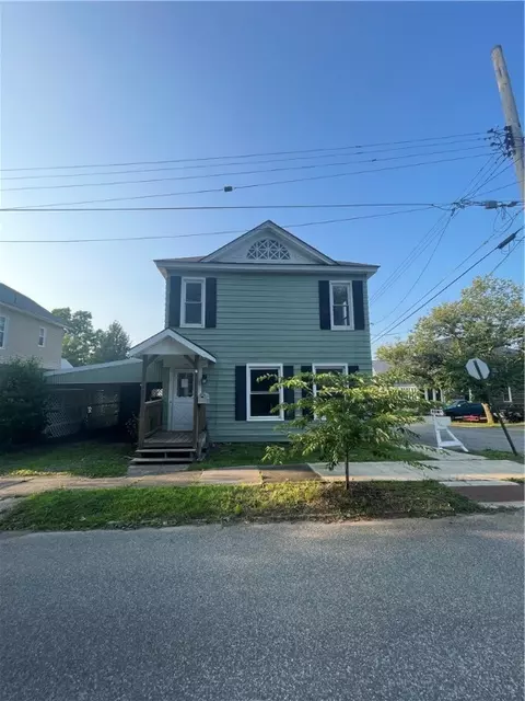 334 Spring St, Cambridge Springs, PA 16403