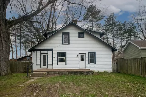 1010 Selinger Ave, Erie, PA 16505